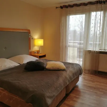 Osrodek Wczasowy Tryton Maison d'hôtes *